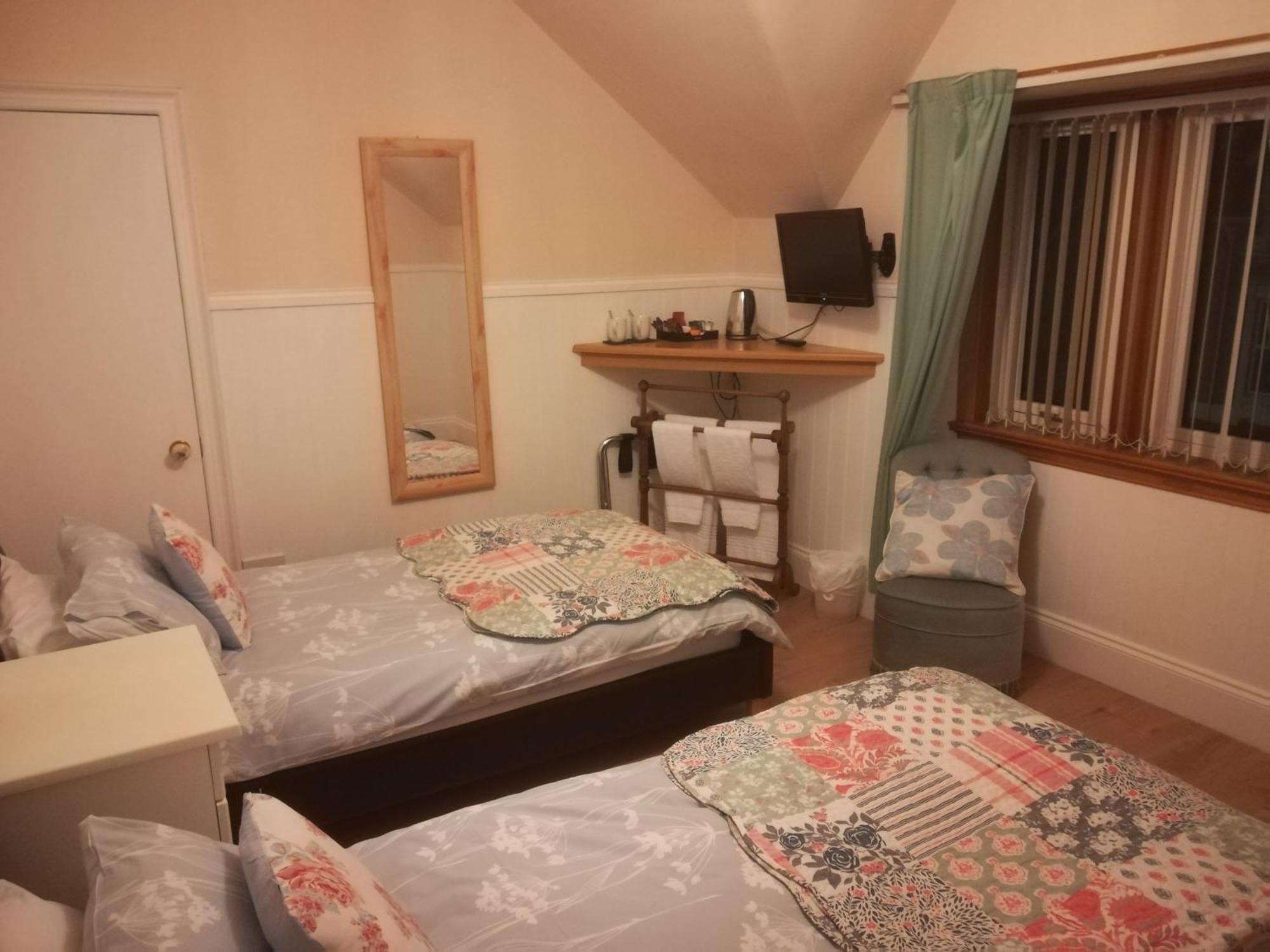 Atherstone Guest House Inverness Bagian luar foto